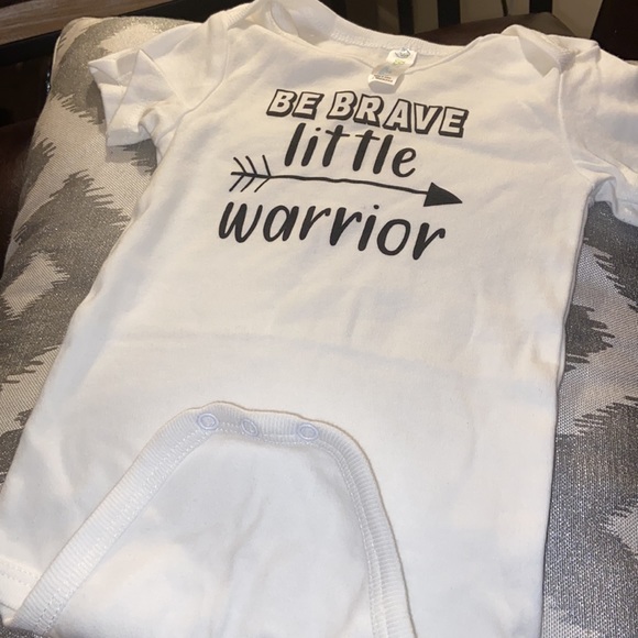 New baby boy onesie - Picture 3 of 5